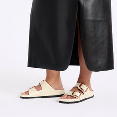 Arizona Big Buckle Exquisite High Shine Ecru Natural Leather Patent